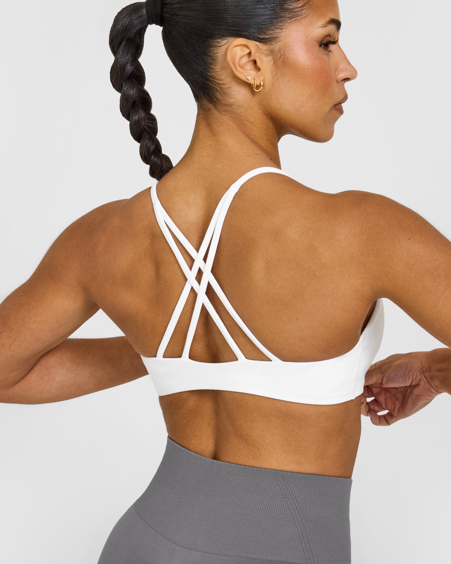 EasyLift Strappy Sports Bra | White - Image 5
