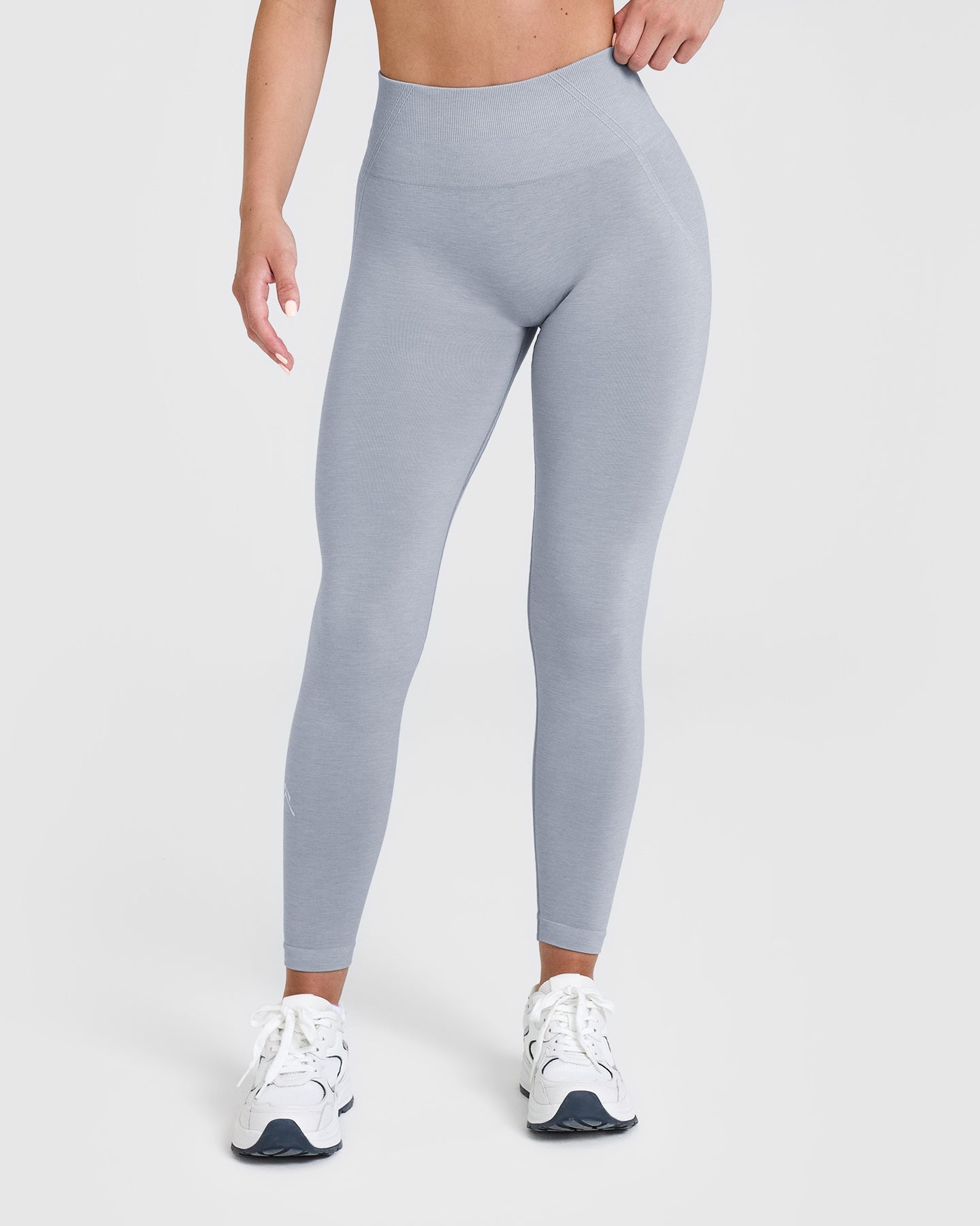 EffortlessLift Seamless Leggings with White Logo | Metal Grey