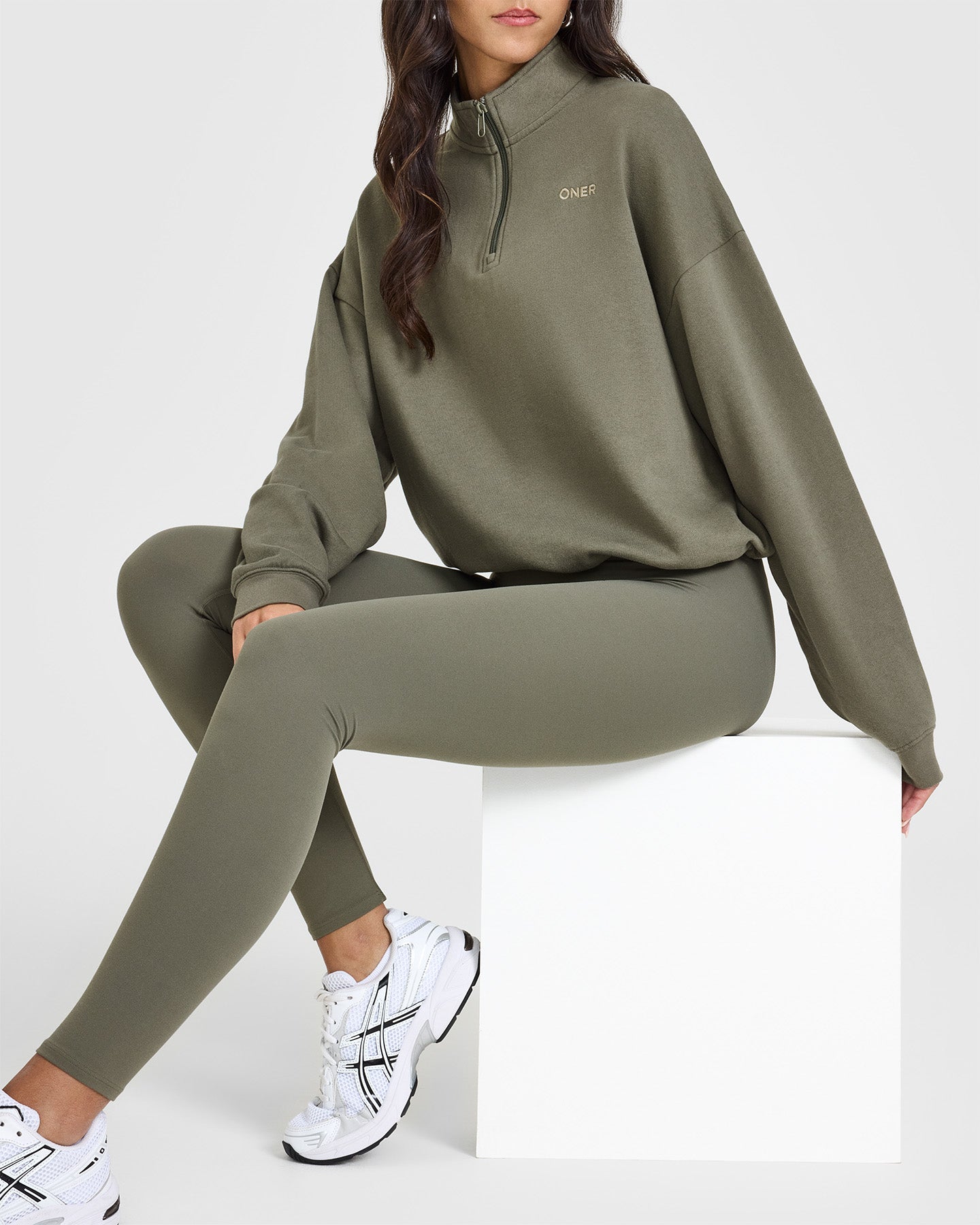 Mid Weight 1/4 Zip Sweatshirt | Alpine Green - Image 6