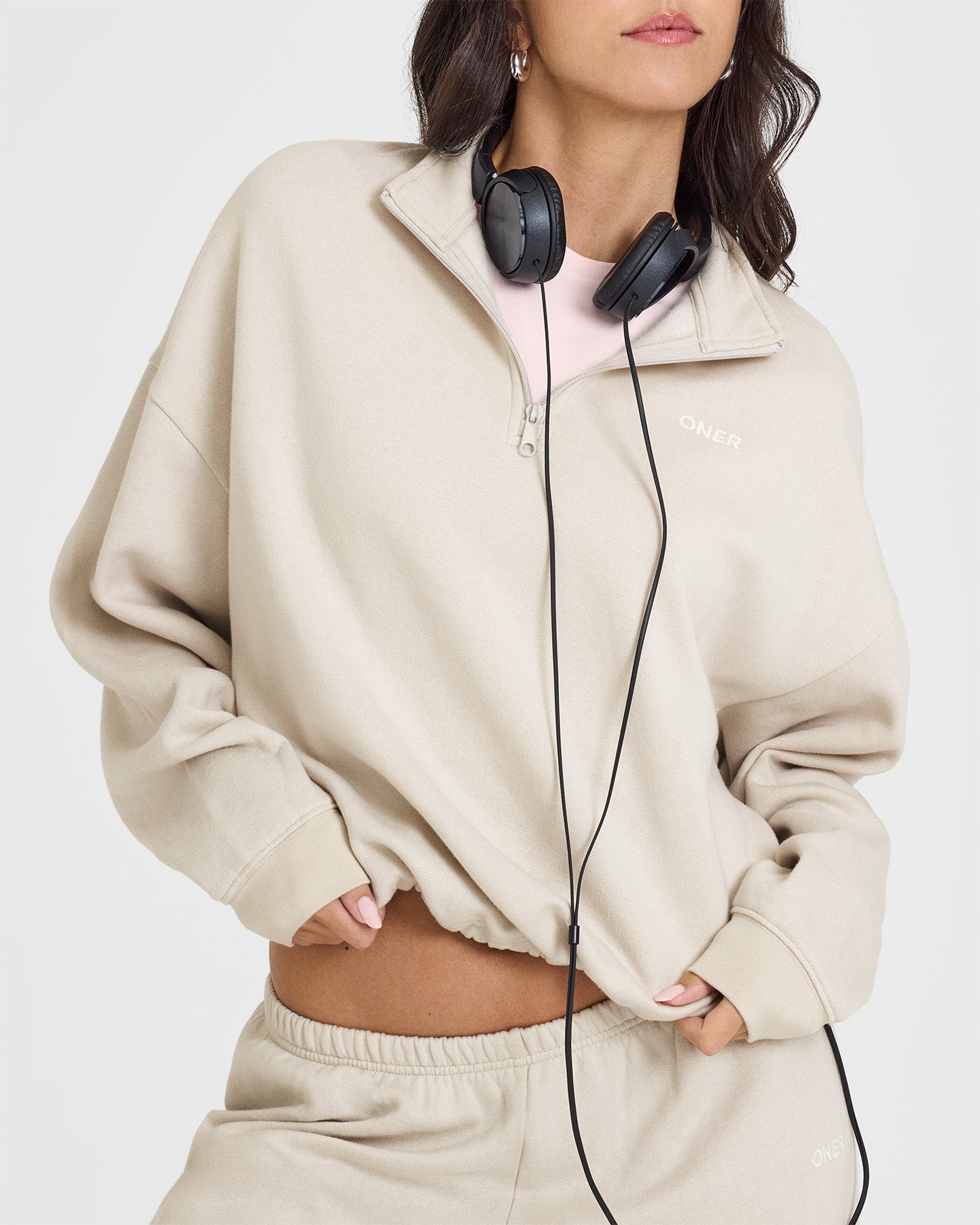 Mid Weight 1/4 Zip Sweatshirt | Sand - Image 6