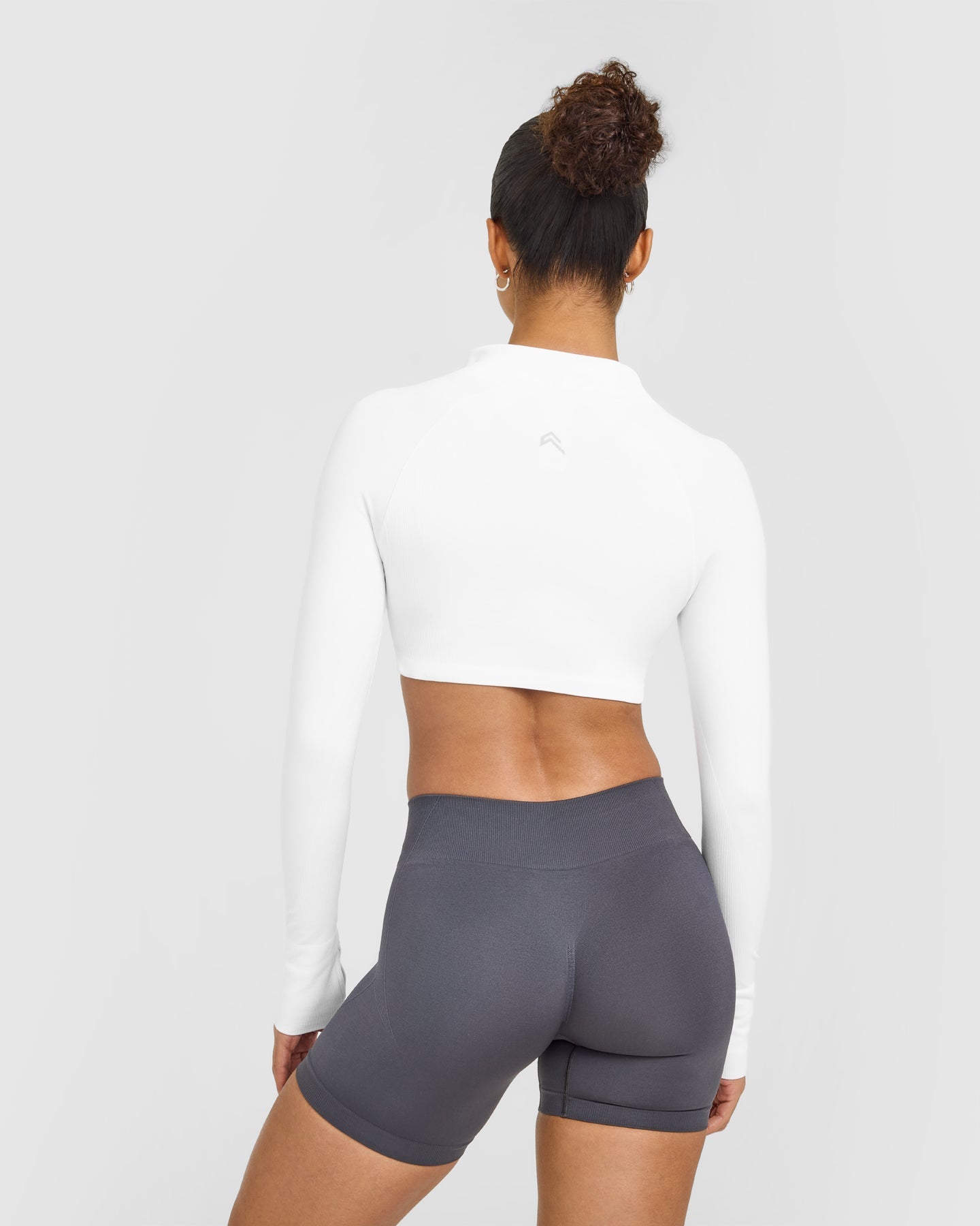 EnhanceLift Seamless Crop Jacket | White - Image 2