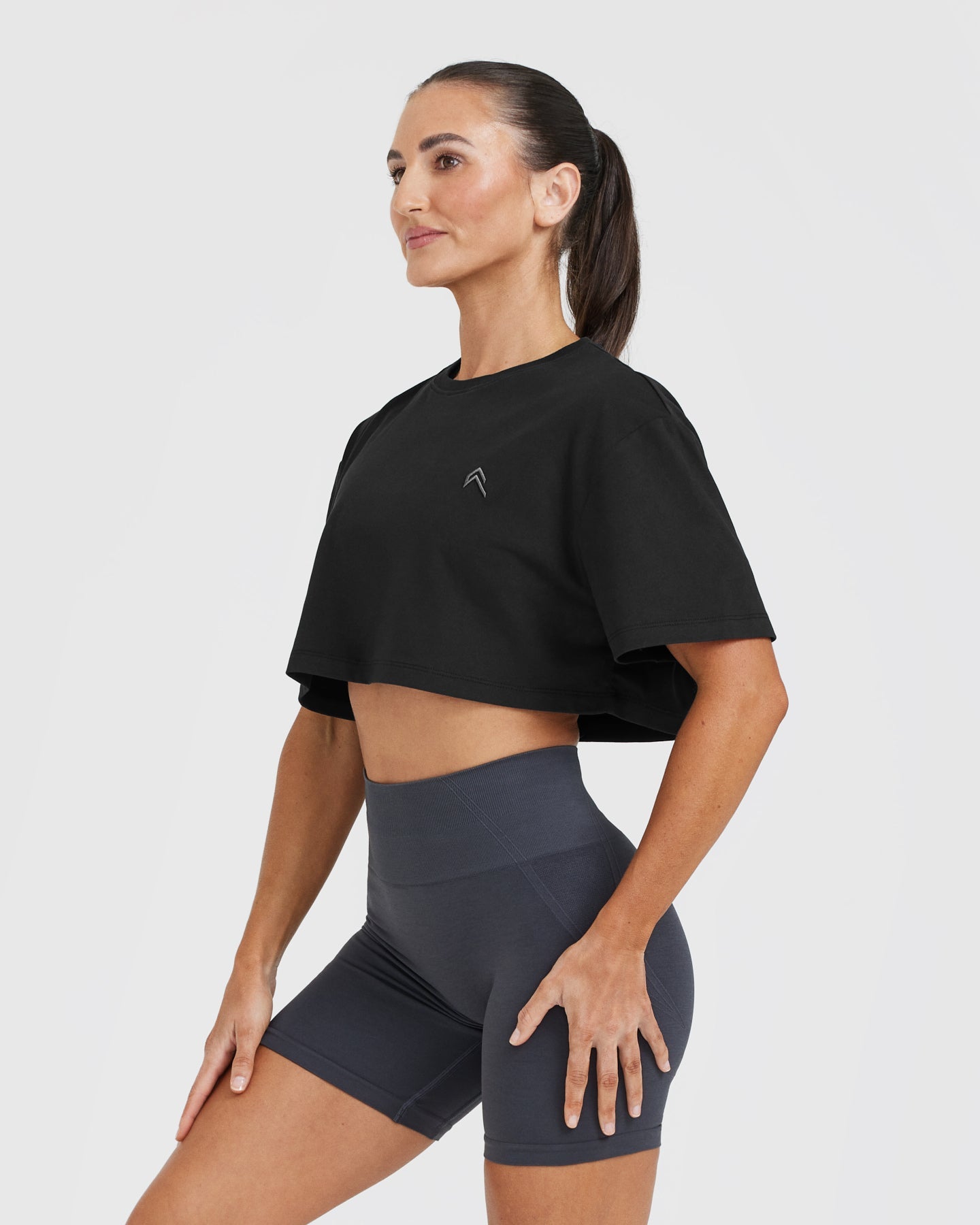 Classic Crop Lightweight T-Shirt | Black - Image 3