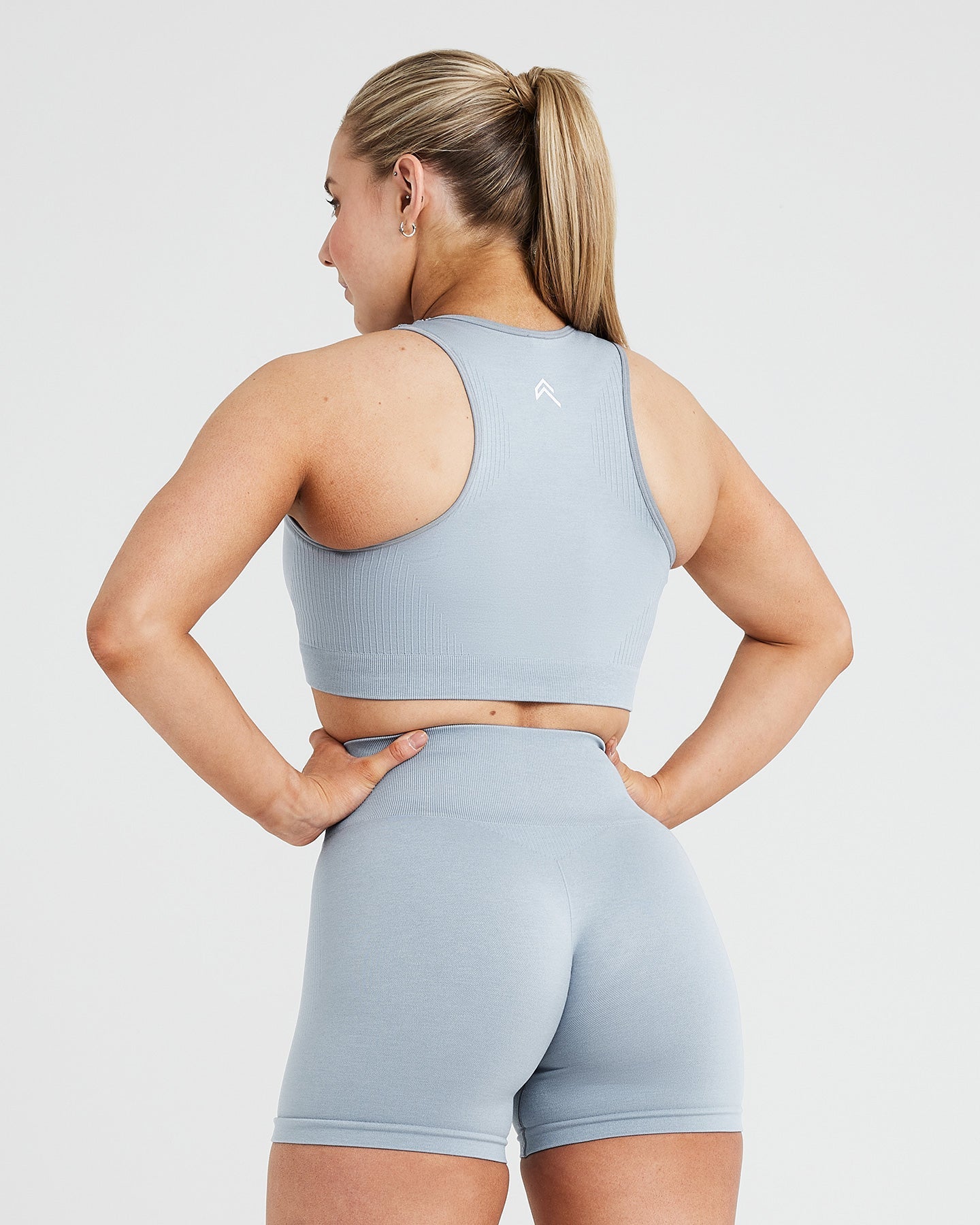 Classic Seamless 2.0 Crop Top | Smoke Grey Marl - Image 4