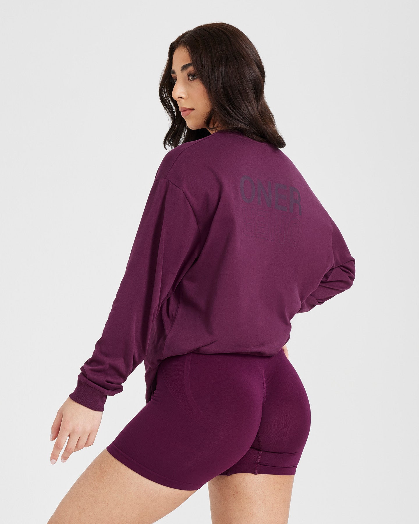 Classic Mirror Graphic Oversized Long Sleeve Top | Washed Ripe Fig - Image 2