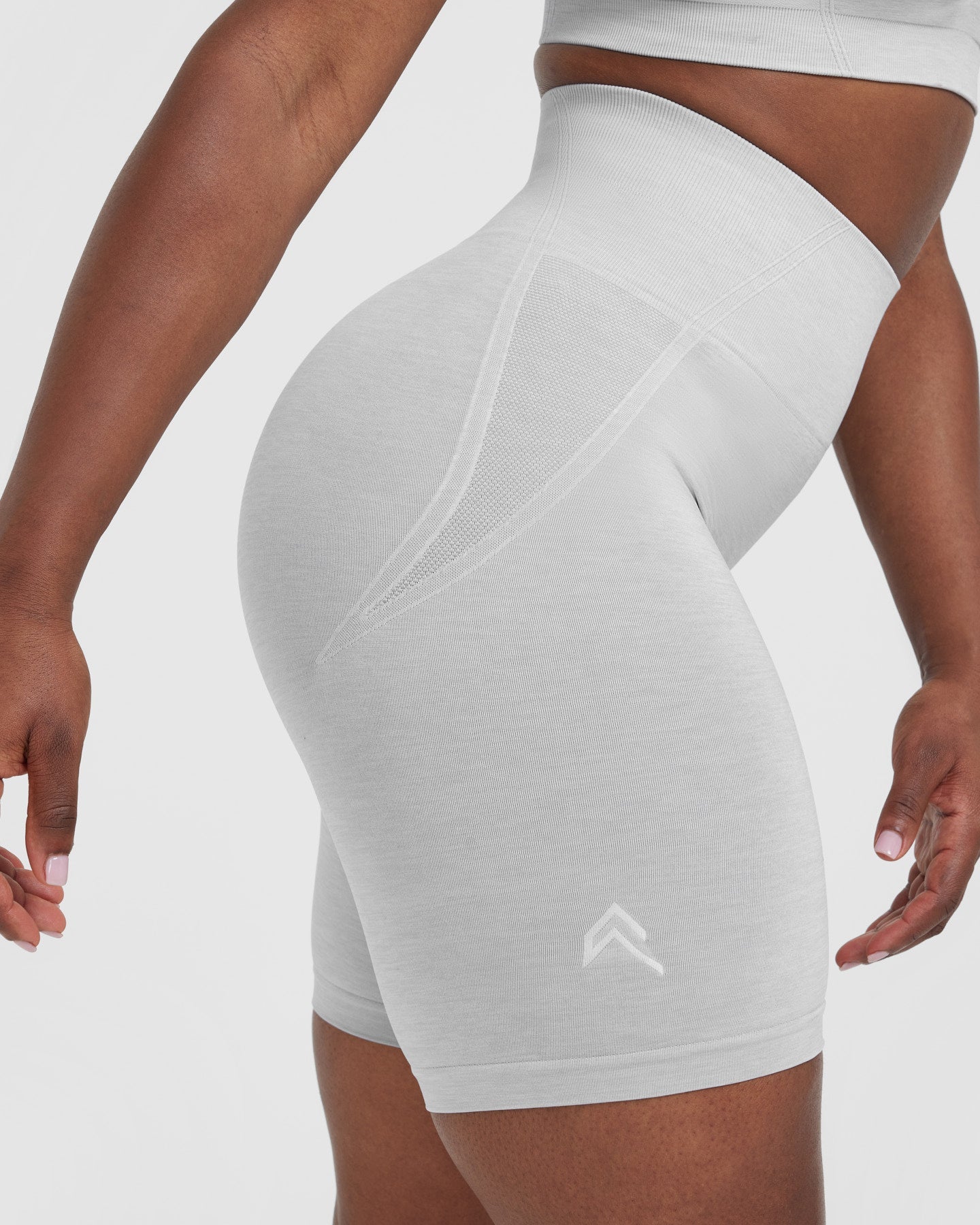 EffortlessLift Seamless Cycling Shorts with White Logo | Grey Marl - Image 4