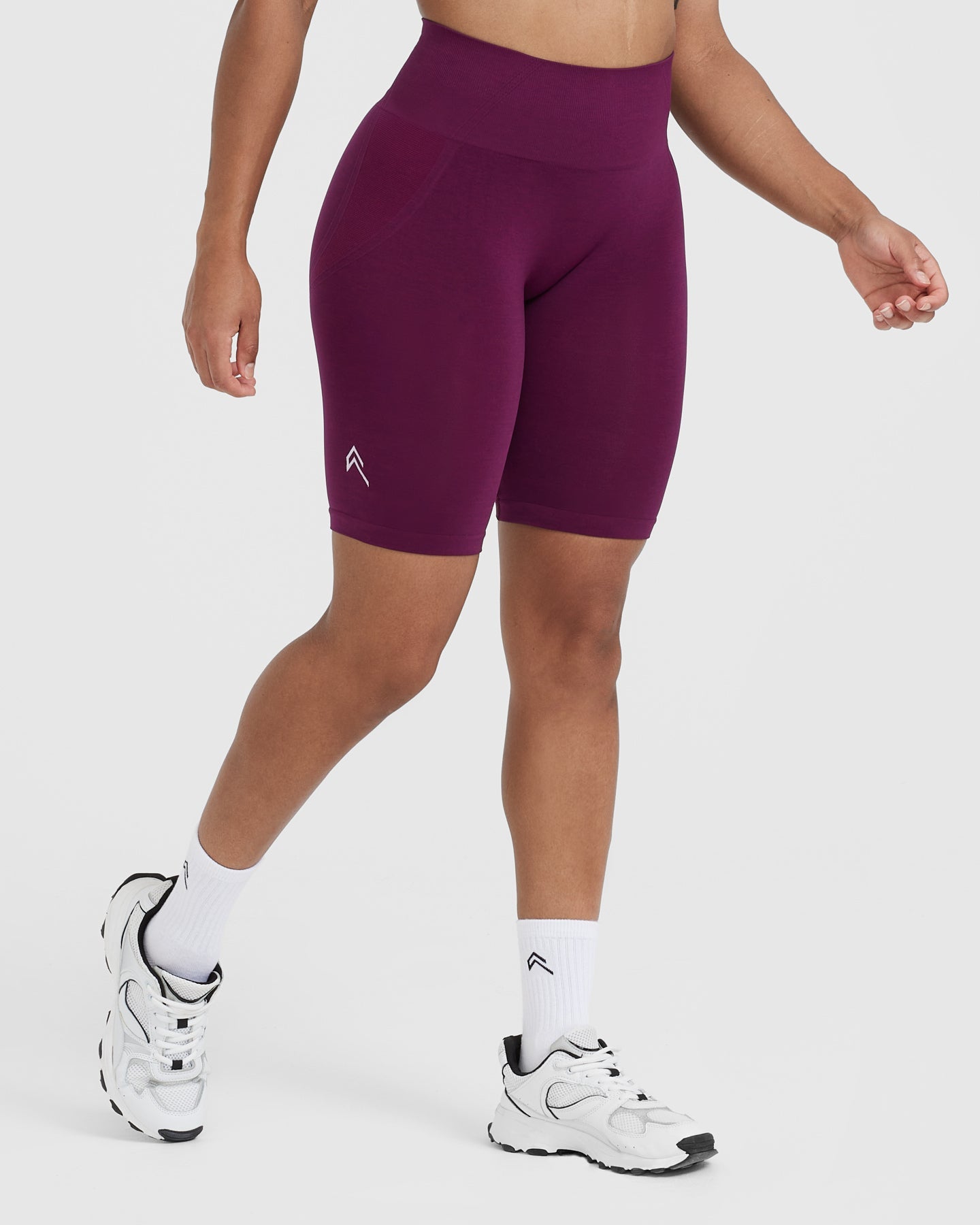 EffortlessLift Seamless Cycling Shorts with White Logo | Ripe Fig - Image 3