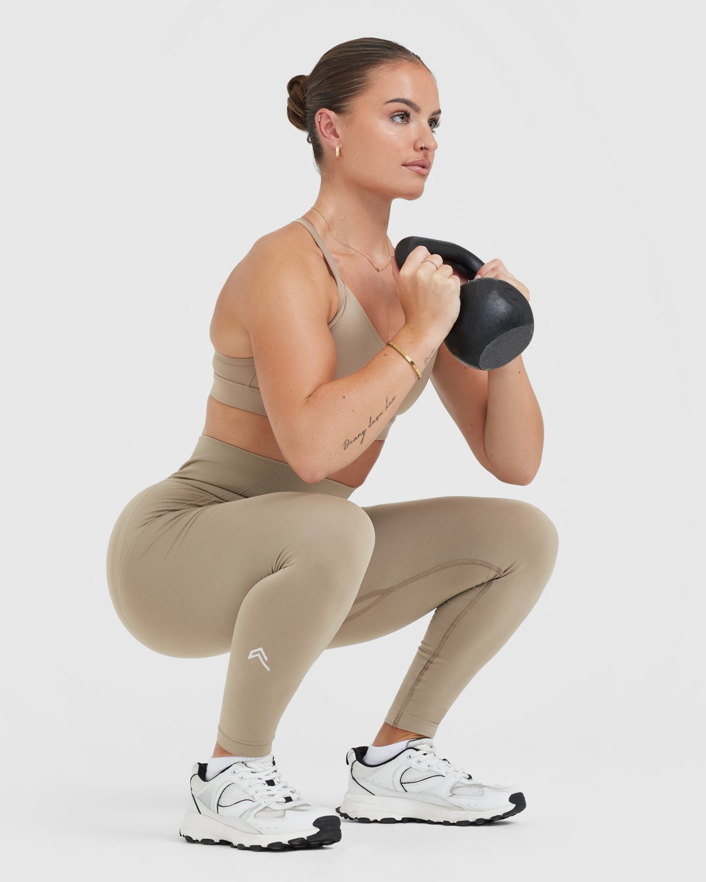 EffortlessLift Seamless Leggings with White Logo | Washed Sandstone - Image 3