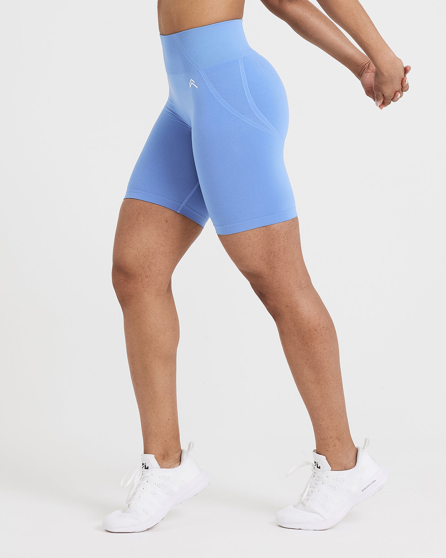 EffortlessLift Seamless Cycling Shorts with White Logo | Light Denim - Image 3