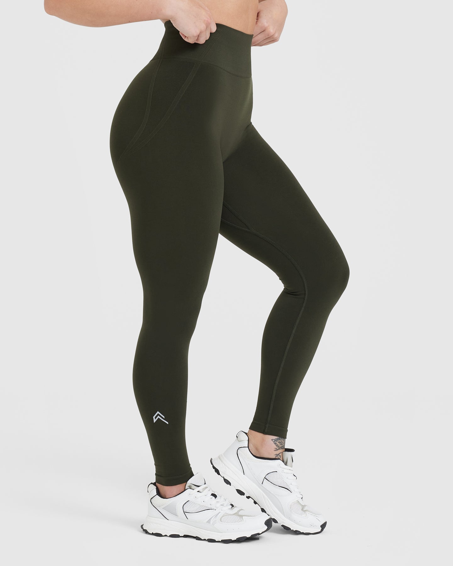 EffortlessLift Seamless Leggings with White Logo | Khaki - Image 3