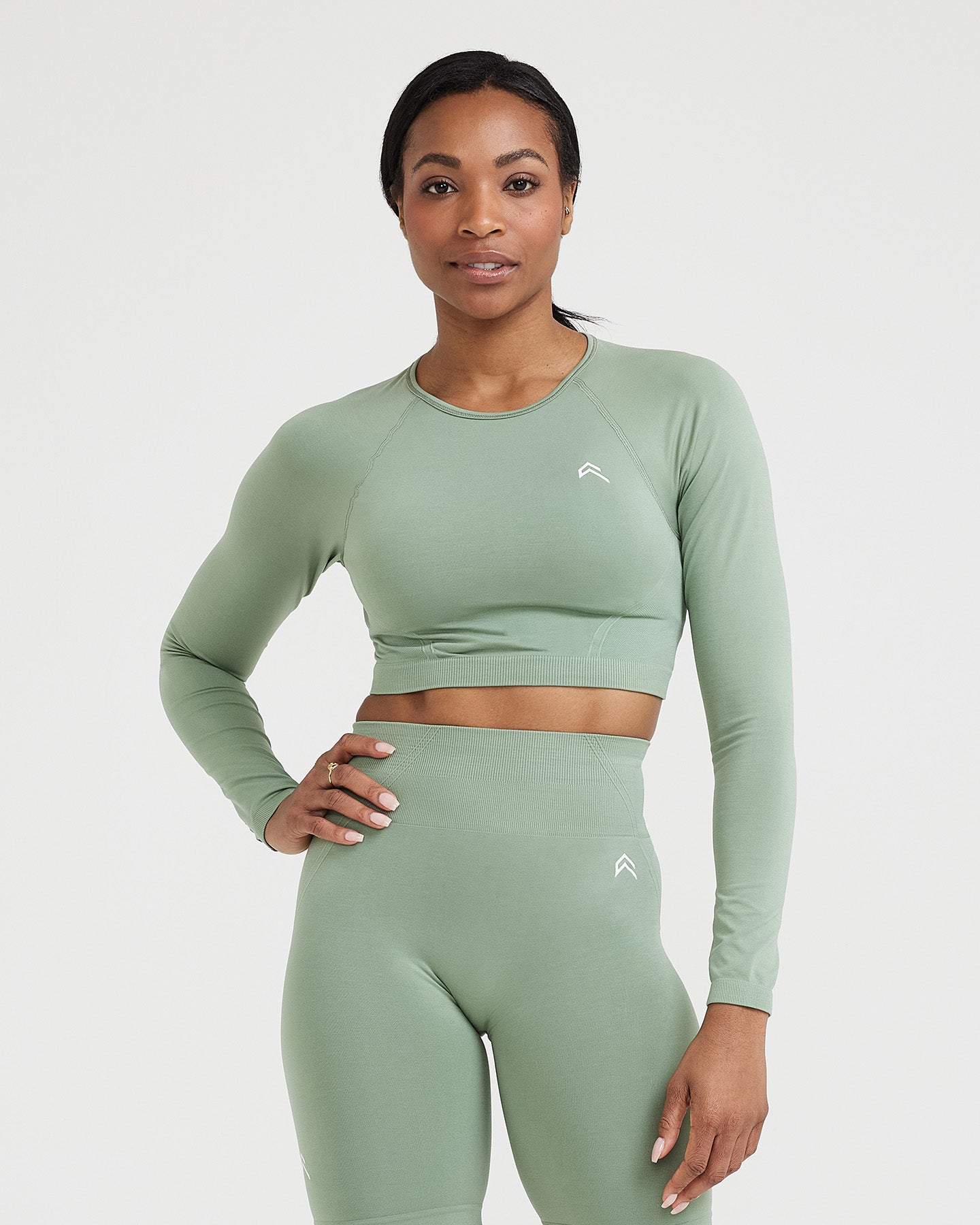 EffortlessLift Seamless Long Sleeve Crop Top with White Logo | Sage