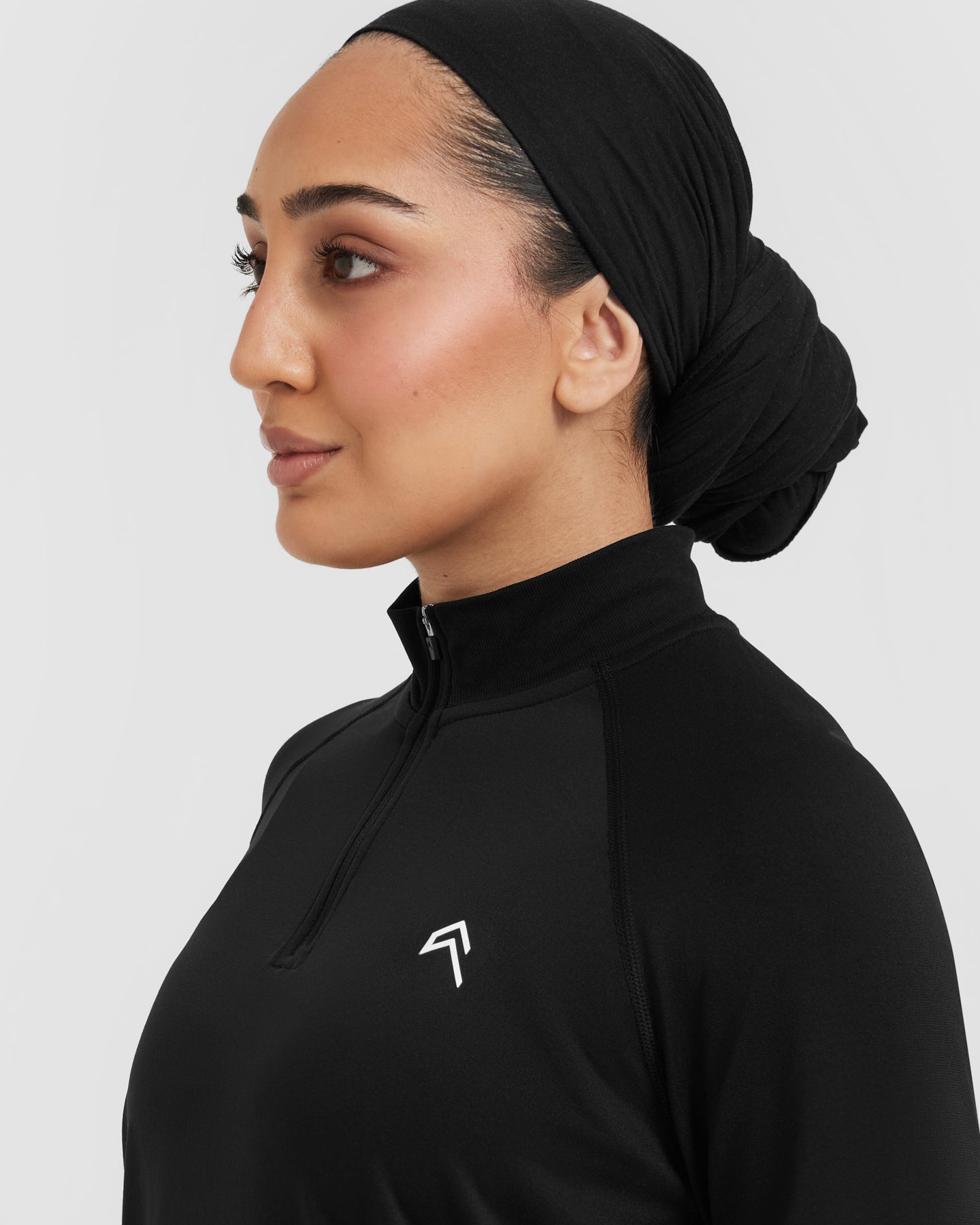 Go To Seamless Loose Long Sleeve Longline Top | Black - Image 4