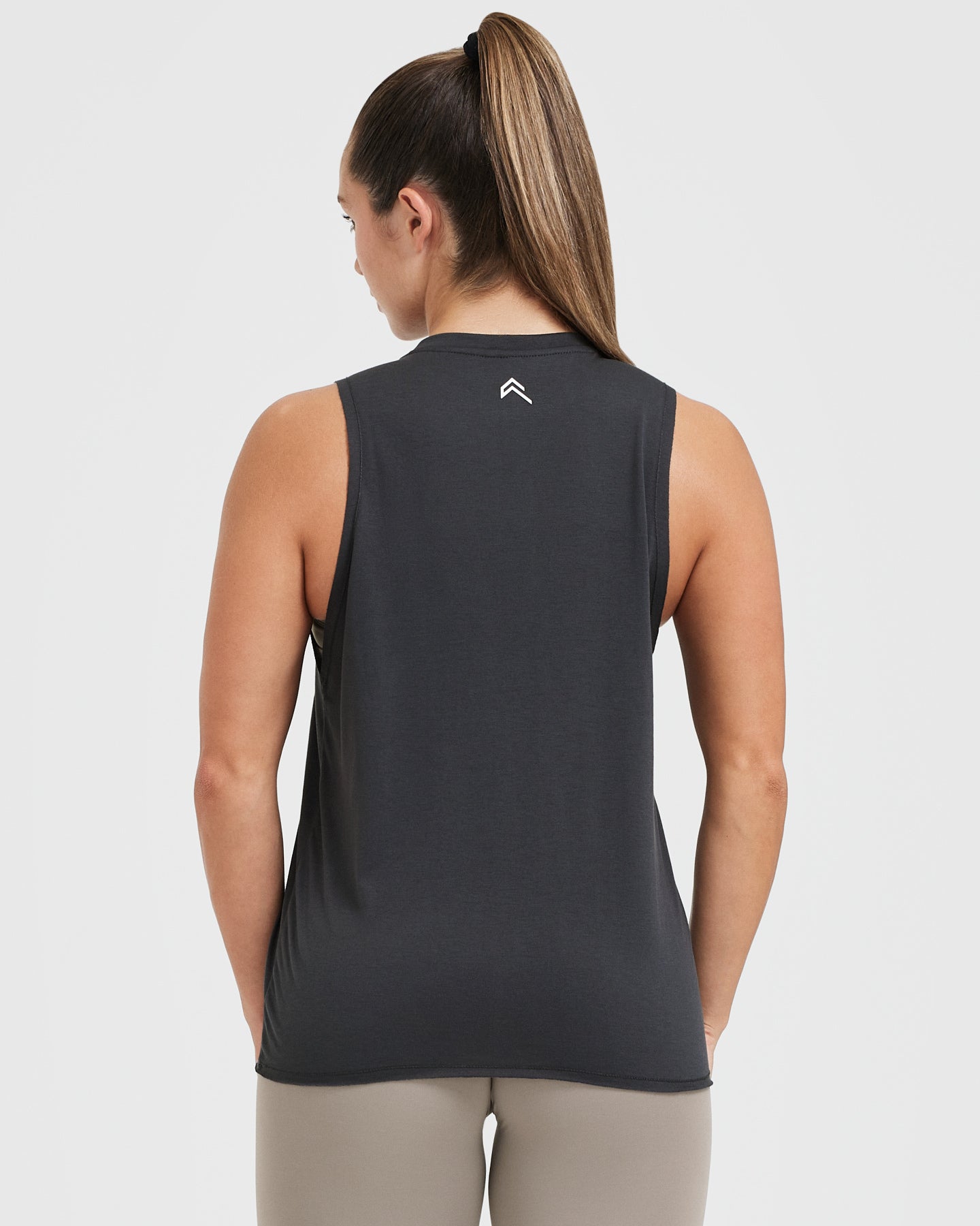 Alternative view of Go To Muscle Vest | Coal