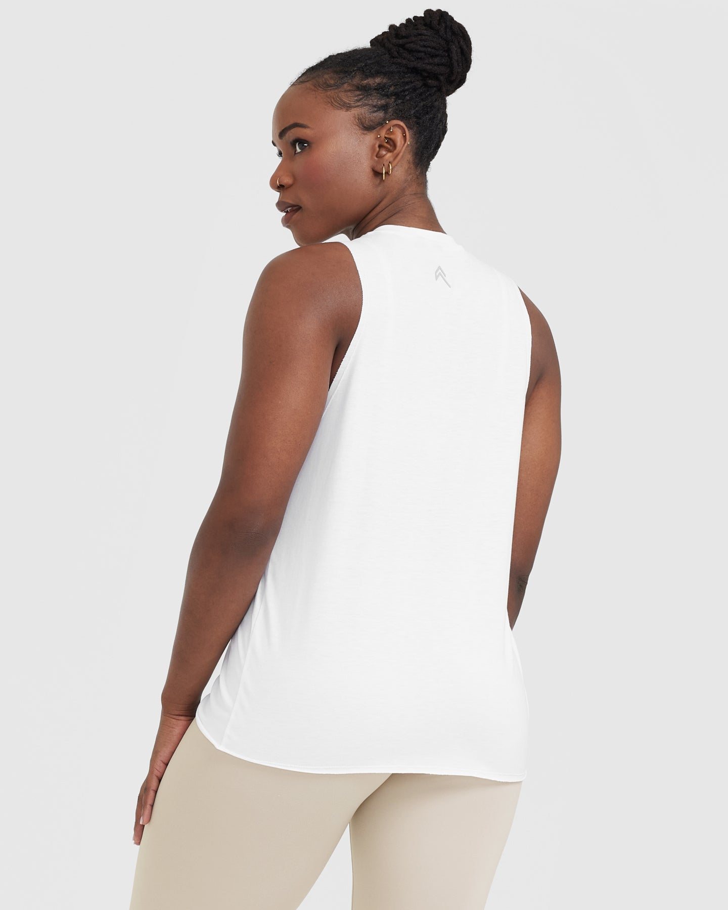Alternative view of Go To Muscle Vest | White