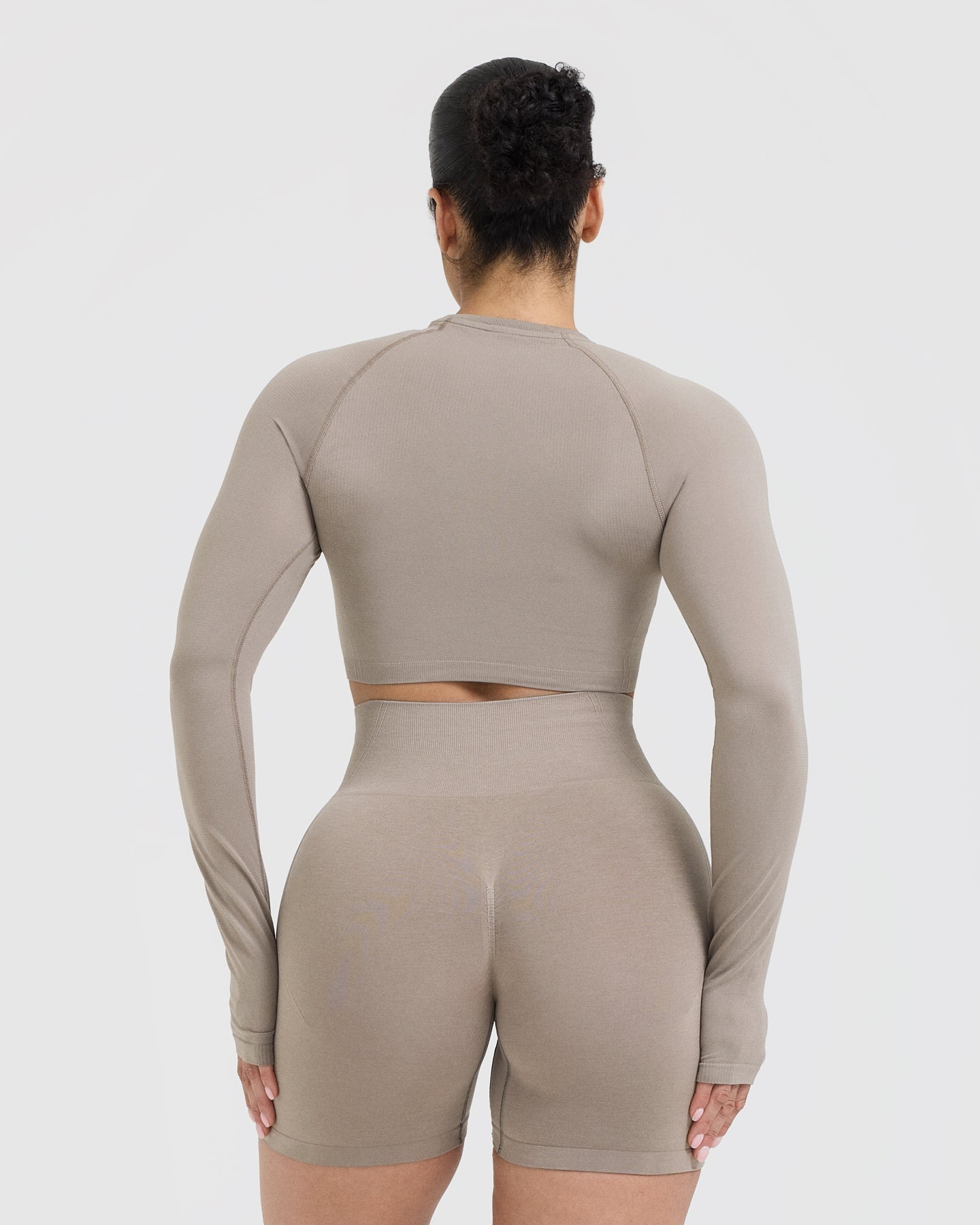 Alternative view of Go To Seamless Fitted Crop Long Sleeve Top | Minky