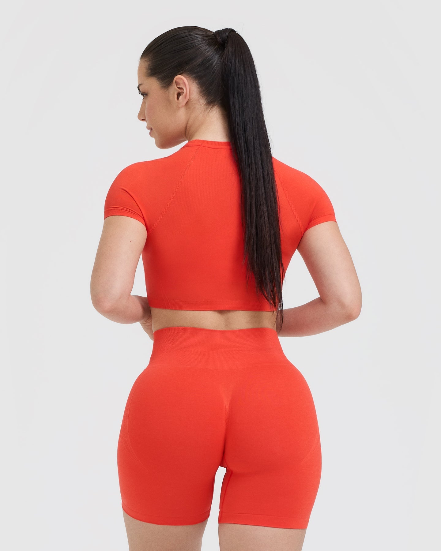 Alternative view of Go To Seamless Fitted Crop Top | Charged Orange