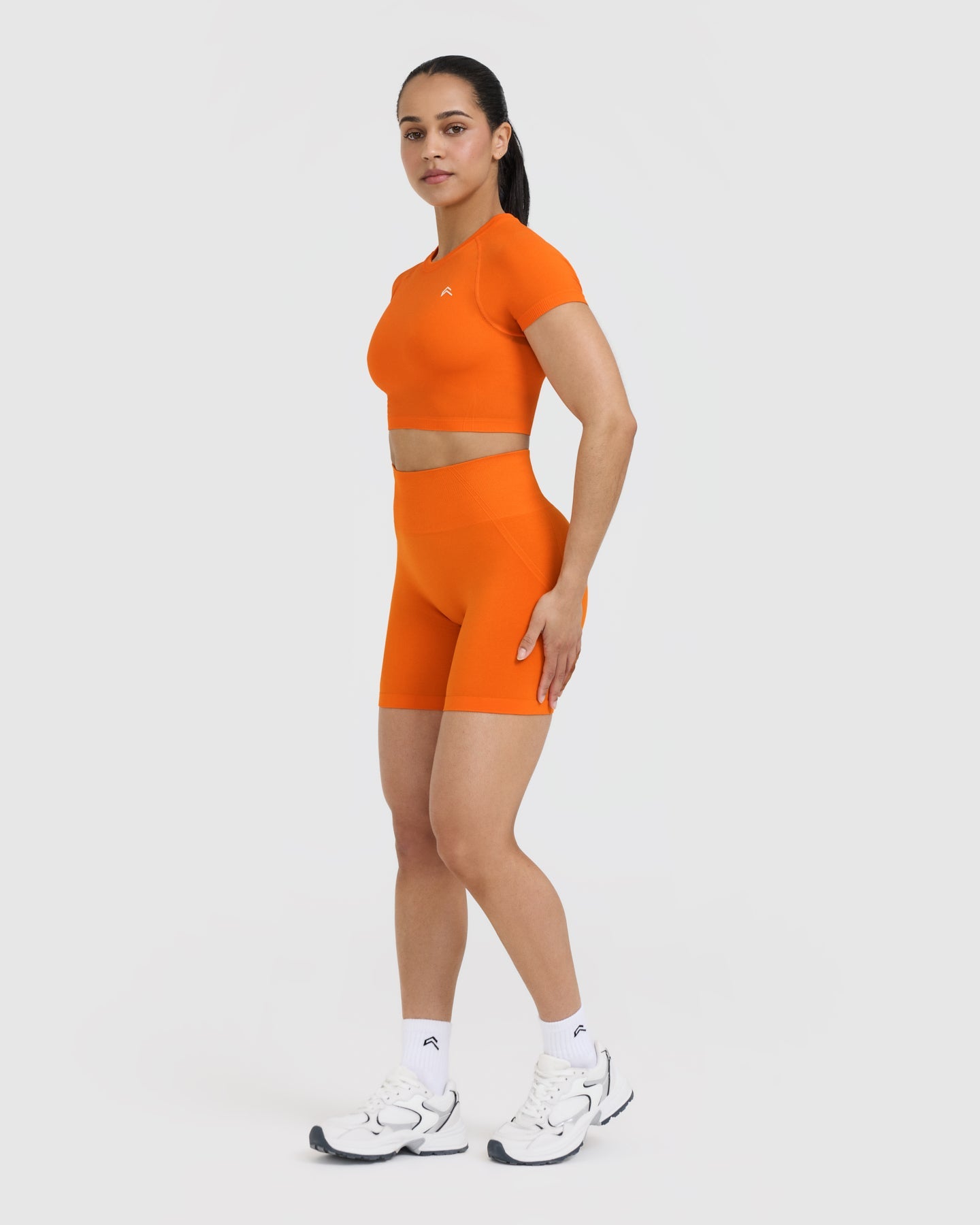 Alternative view of Go To Seamless Fitted Crop Top | Flame Orange