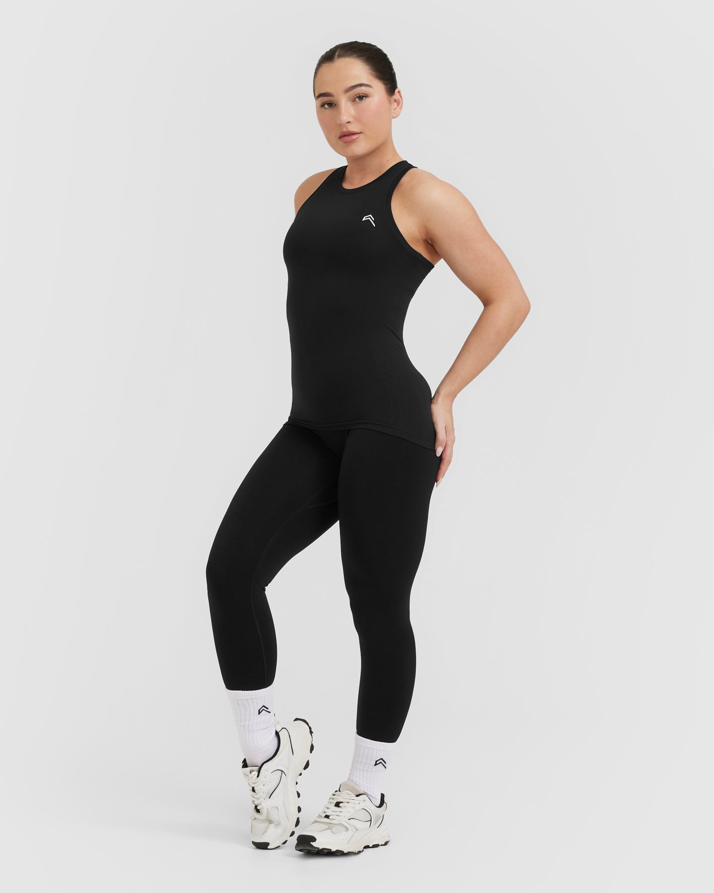 Go To Seamless Fitted High Neck Vest | Black - Image 3