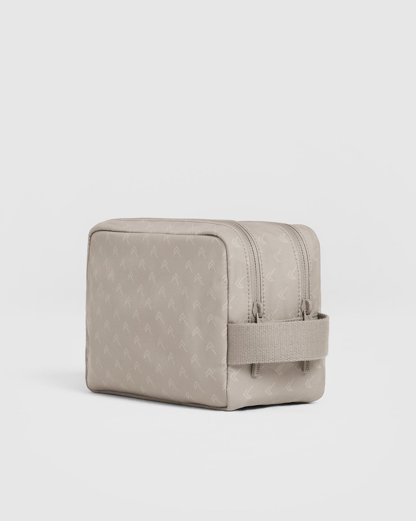 Large Monogram Washbag | Minky - Image 5