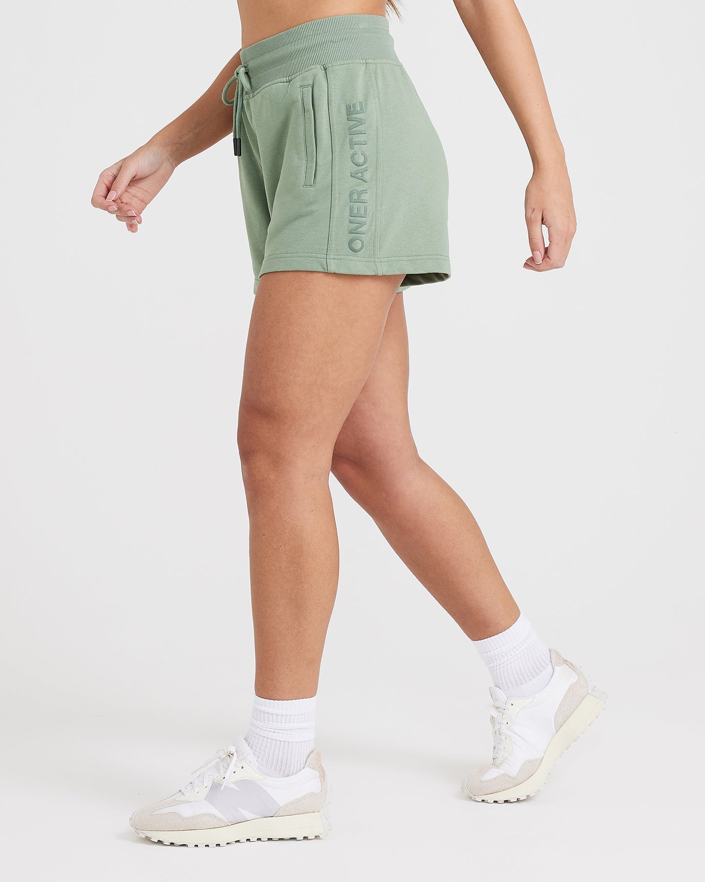 Classic Lounge Lightweight Shorts | Sage - Image 3