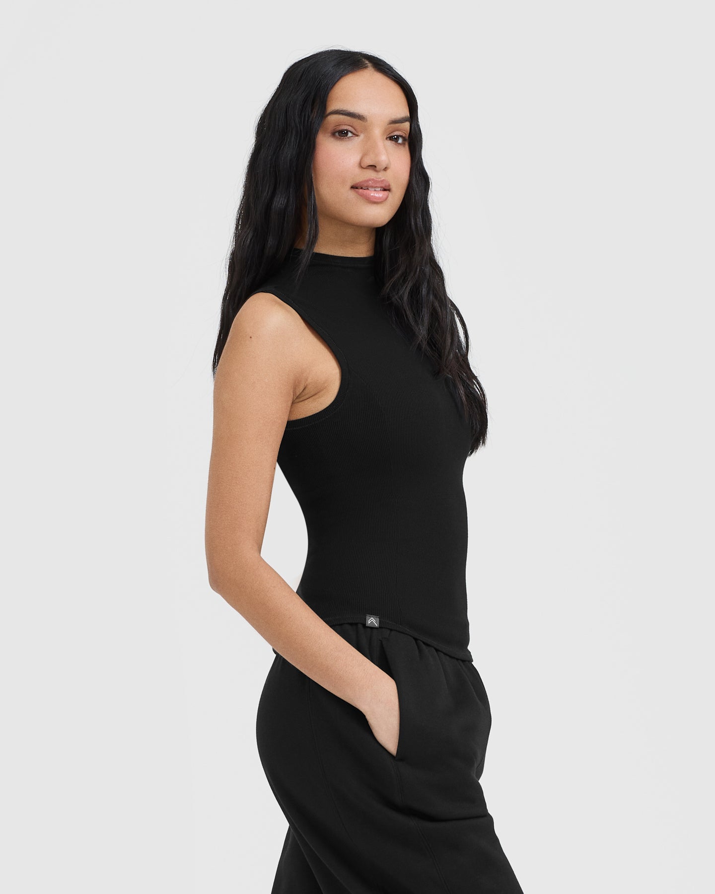 Mellow Rib Mock Neck Tank | Black - Image 3