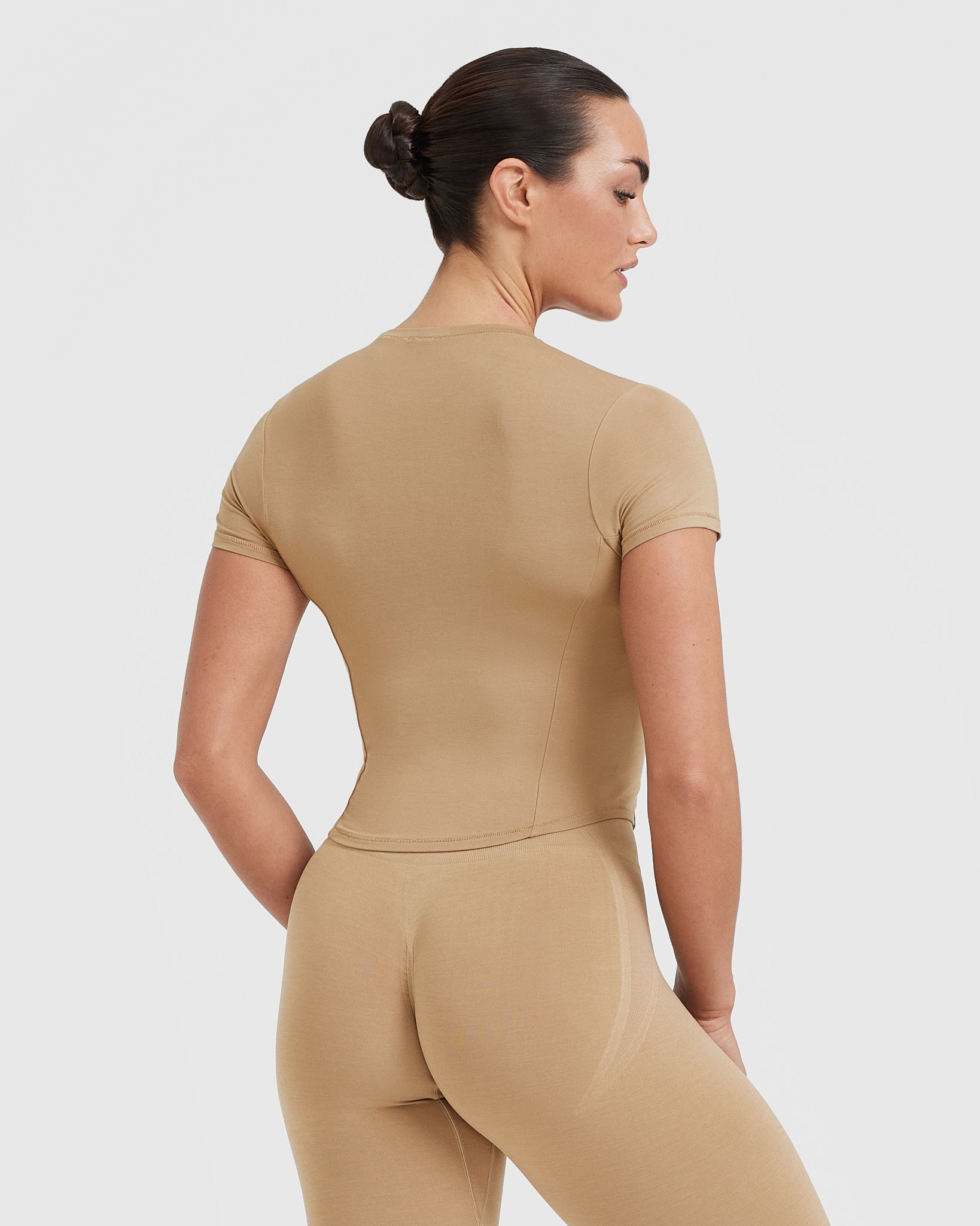 Mellow Soft Mid Short Sleeve T-Shirt | Dune Brown - Image 2