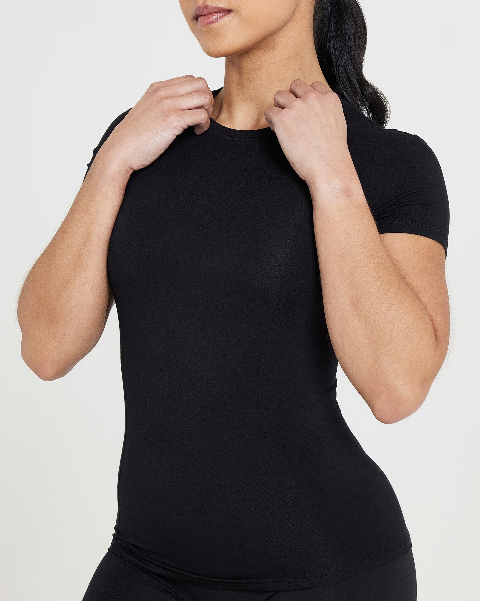 Mellow Soft Short Sleeve T-Shirt | Black - Image 4