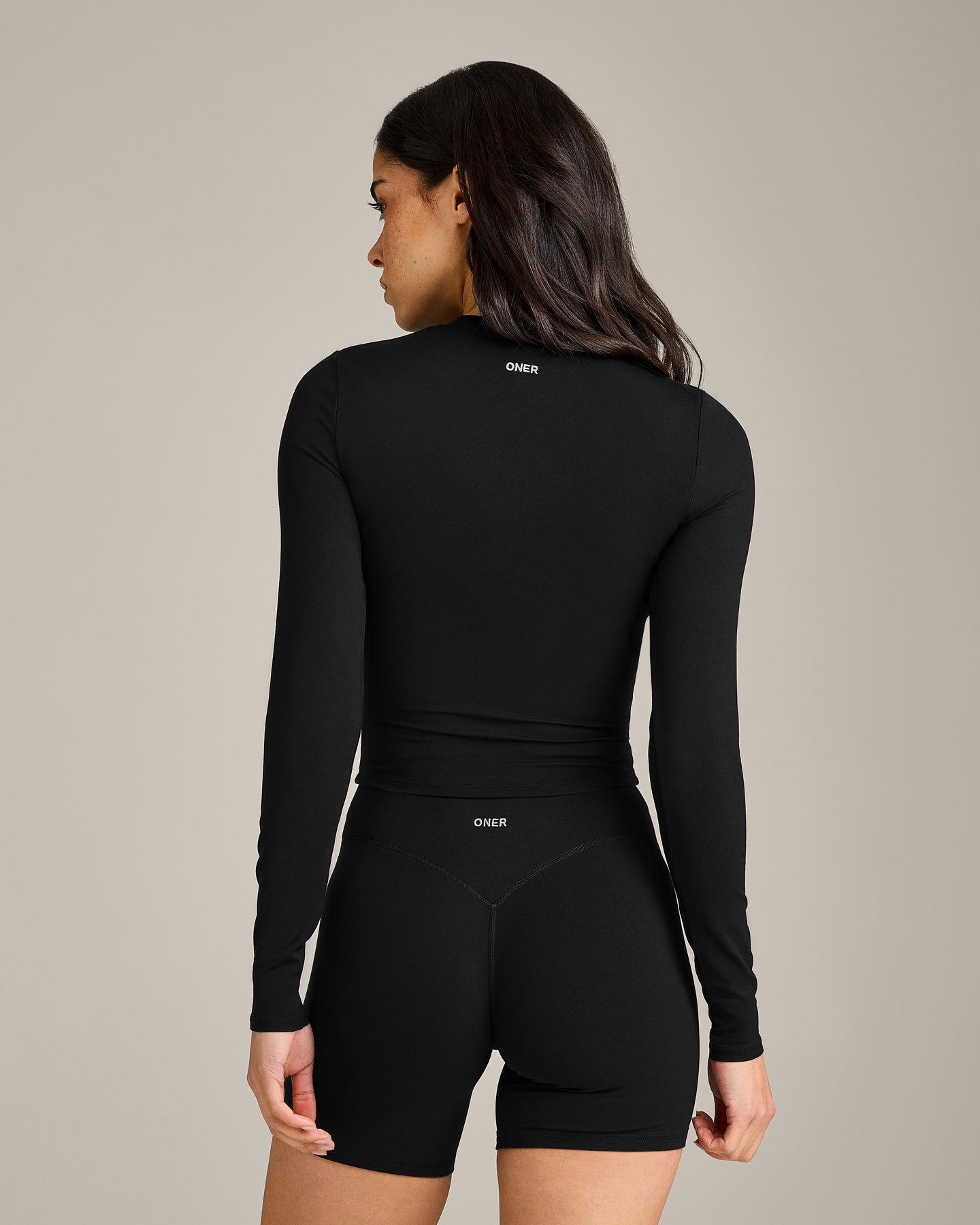 SoftMotion Long Sleeve Mid Top with Grey Logo | Black - Image 2