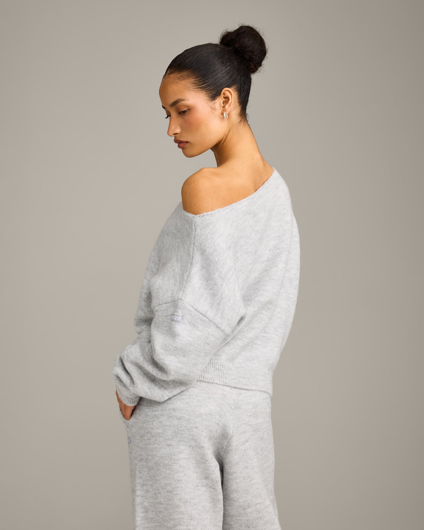 Oversized Knit Off-The-Shoulder Sweater | Light Grey Marl - Image 4