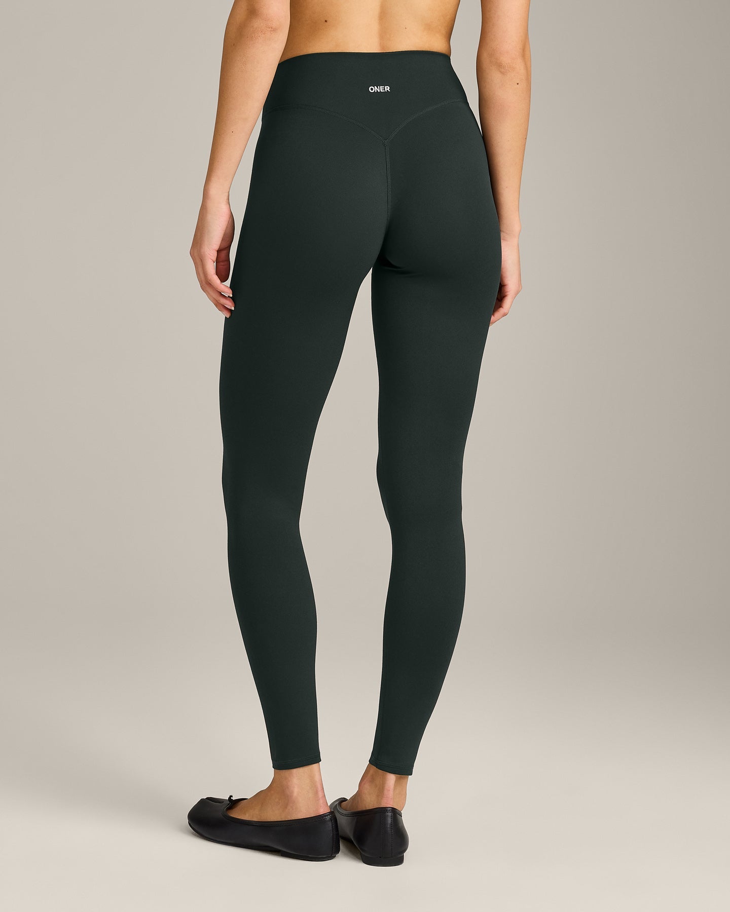 SoftMotion High Waisted Leggings with Grey Logo | Emerald Noir