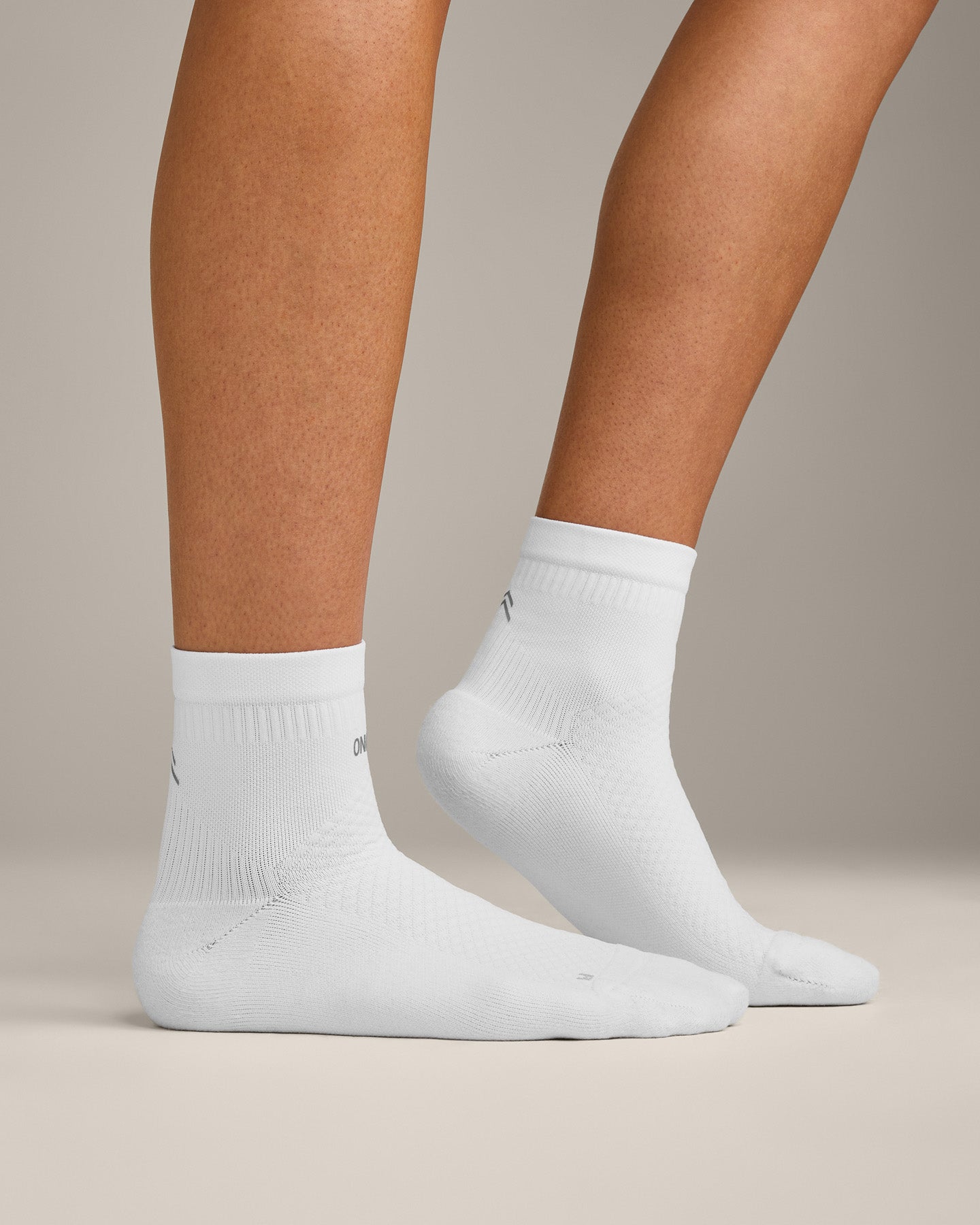 Performance Mid Crew Socks 1 Pack | White - Image 4