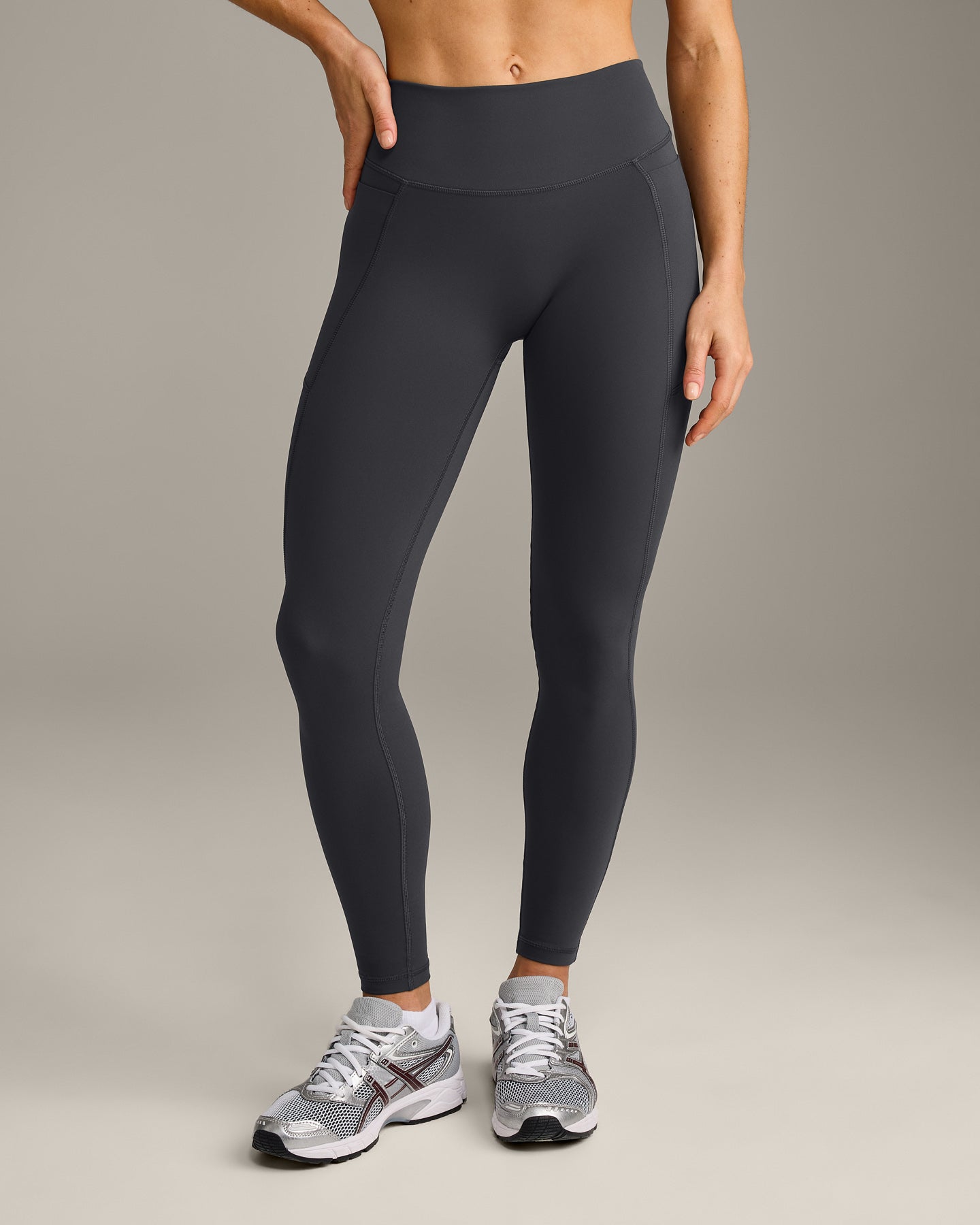 UnifiedMove Pocket Leggings with Bonding with Reflective Logo | Coal - Image 2