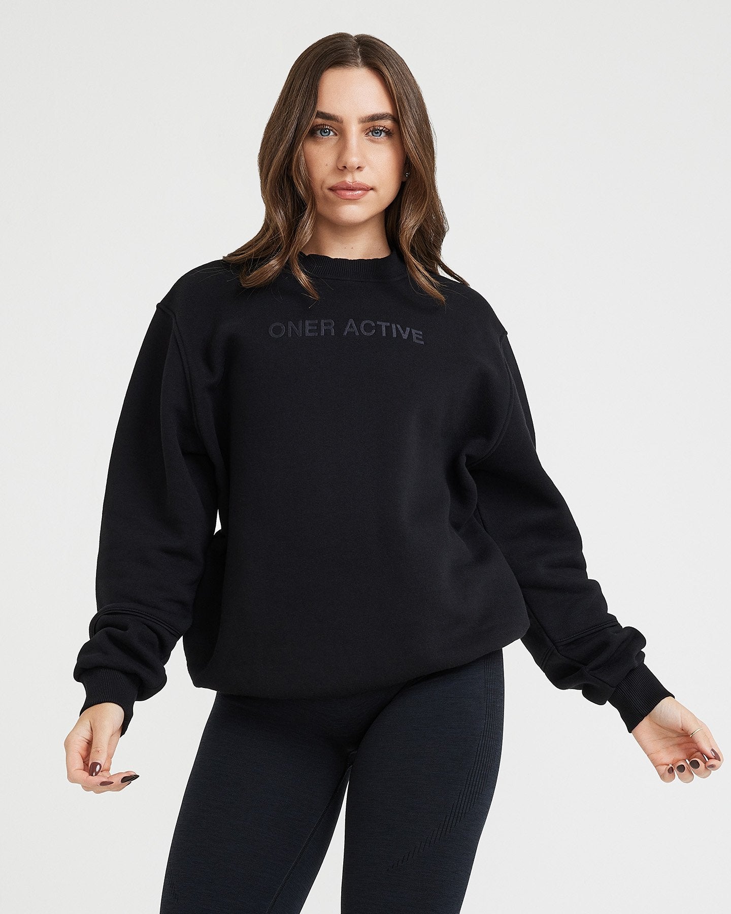Classic Lounge Oversized Crew Neck | Black - Image 2