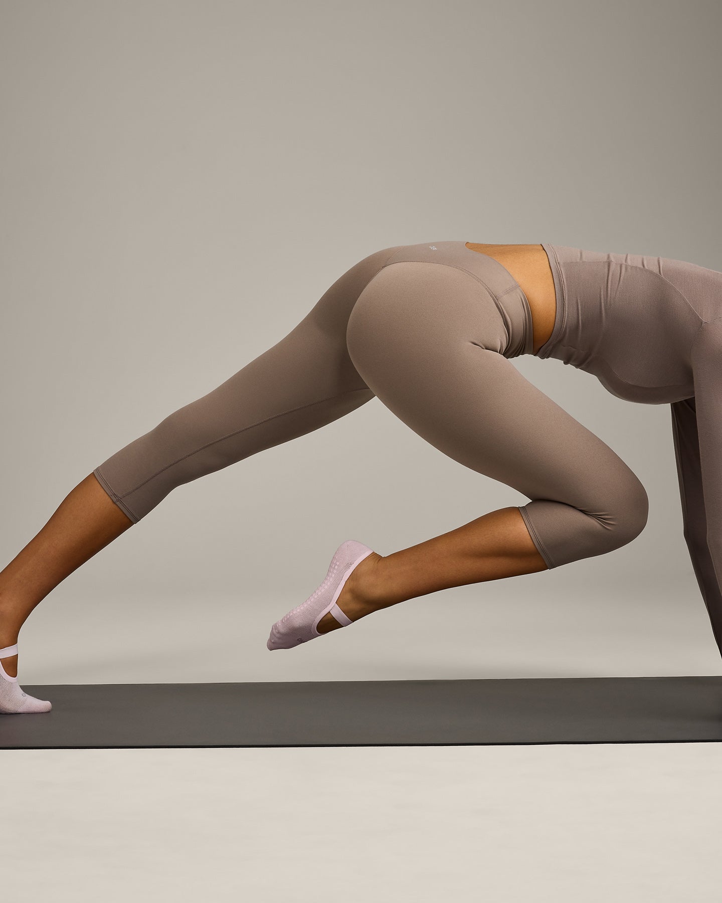 Pilates Grip Socks 1 Pack | Soft Girl Pink - Image 4