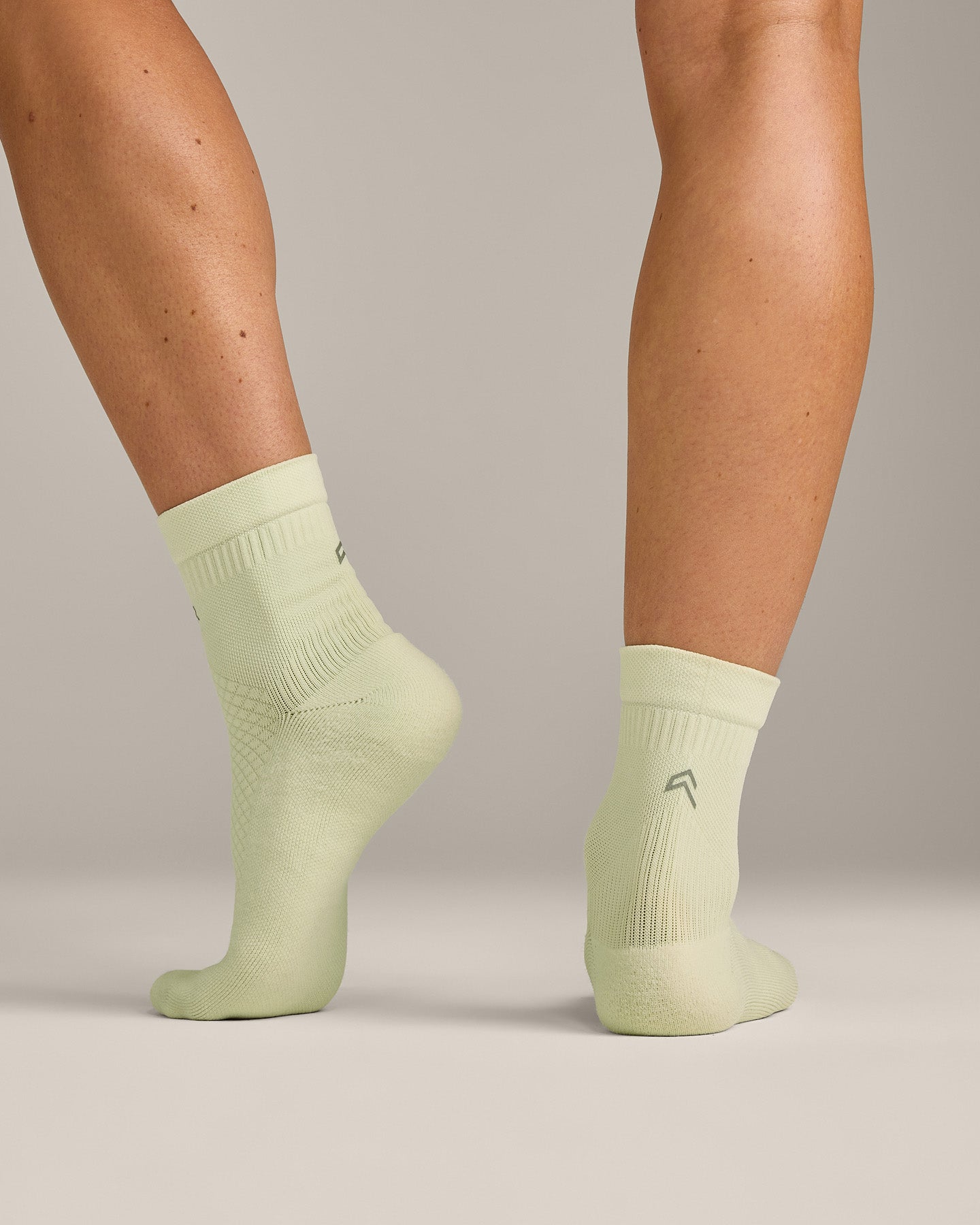 Performance Mid Crew Socks 1 Pack | Meadow Mist Green - Image 3