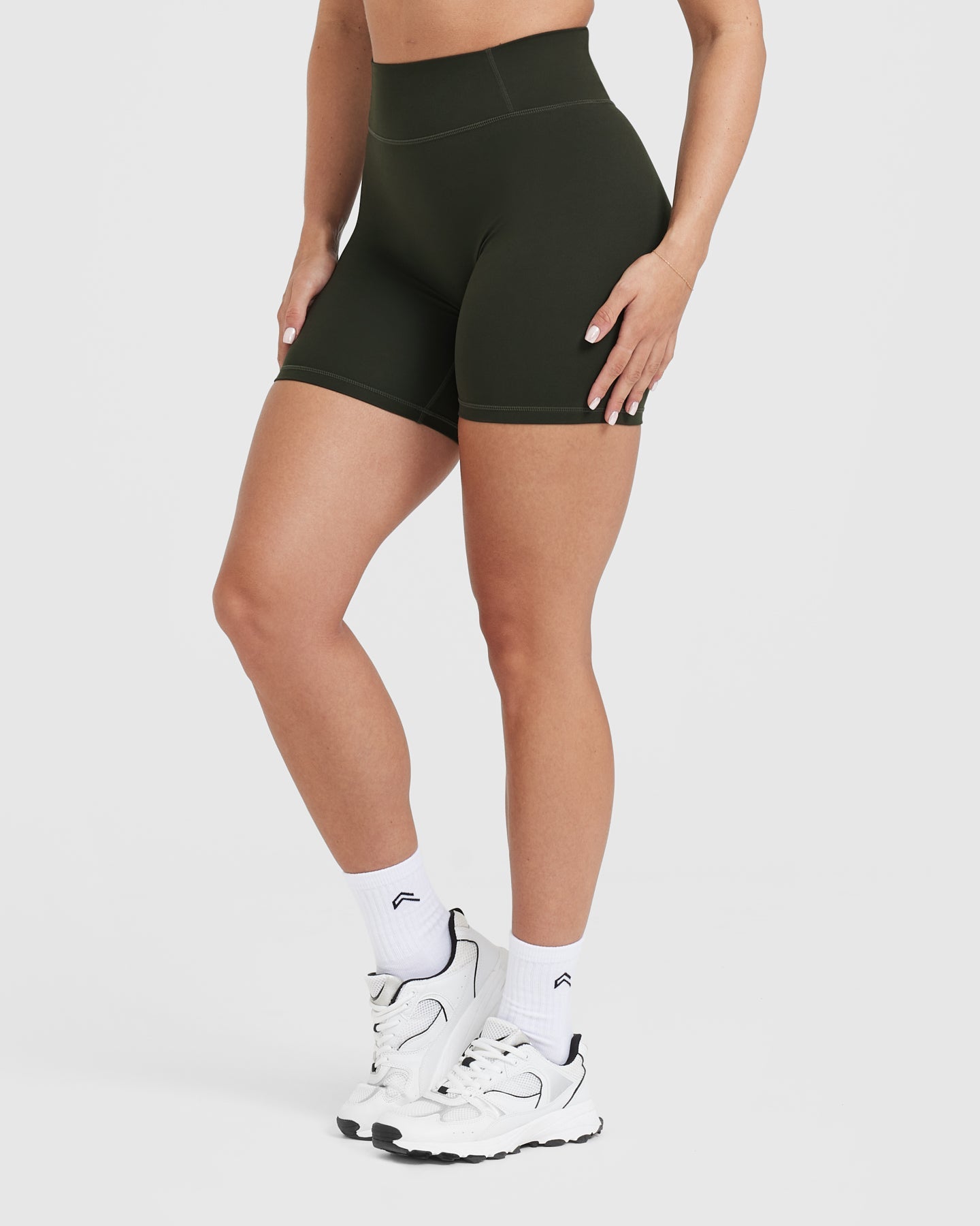 Timeless High Waisted Shorts 6" | Khaki - Image 3