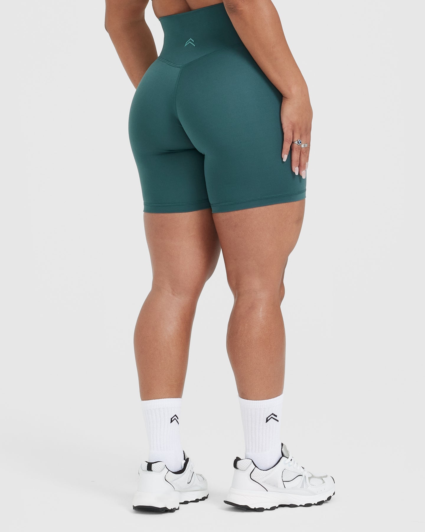 Alternative view of Timeless High Waisted Shorts 6" | Marine Teal