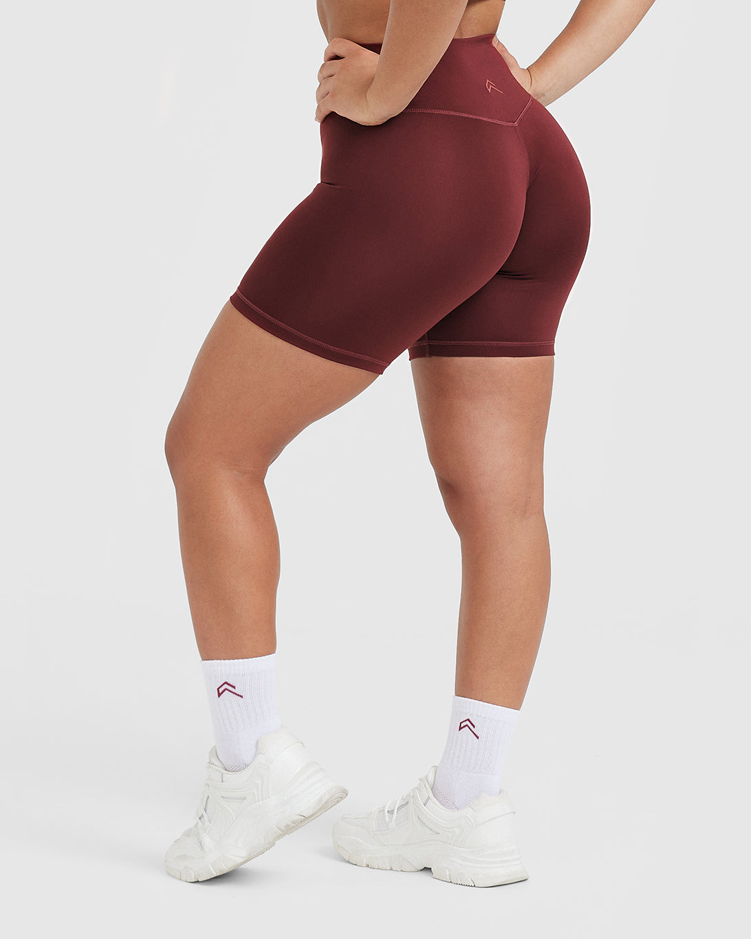 Alternative view of Timeless High Waisted Shorts 6" | Mulled Wine