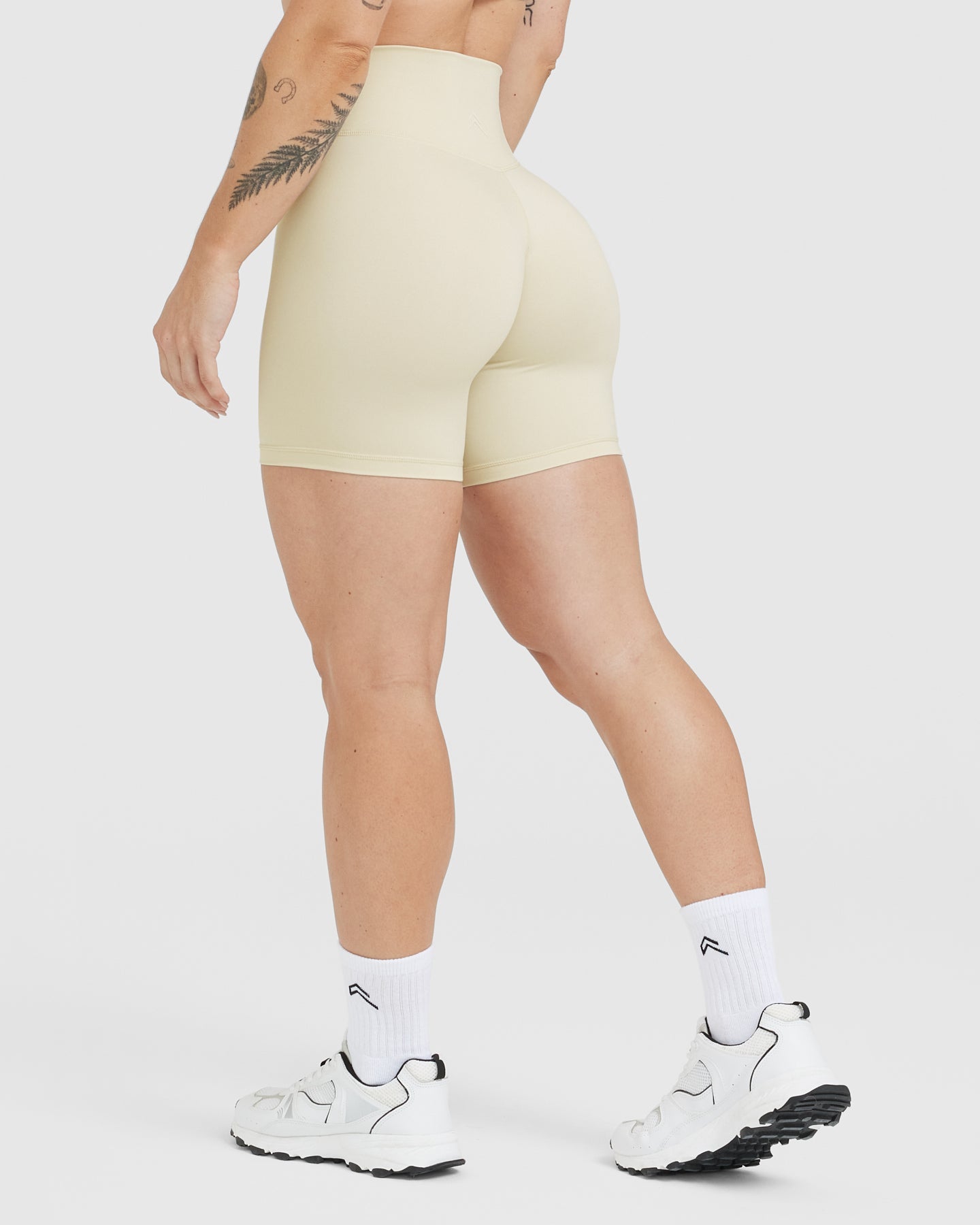 Alternative view of Timeless High Waisted Shorts 6" | Vanilla