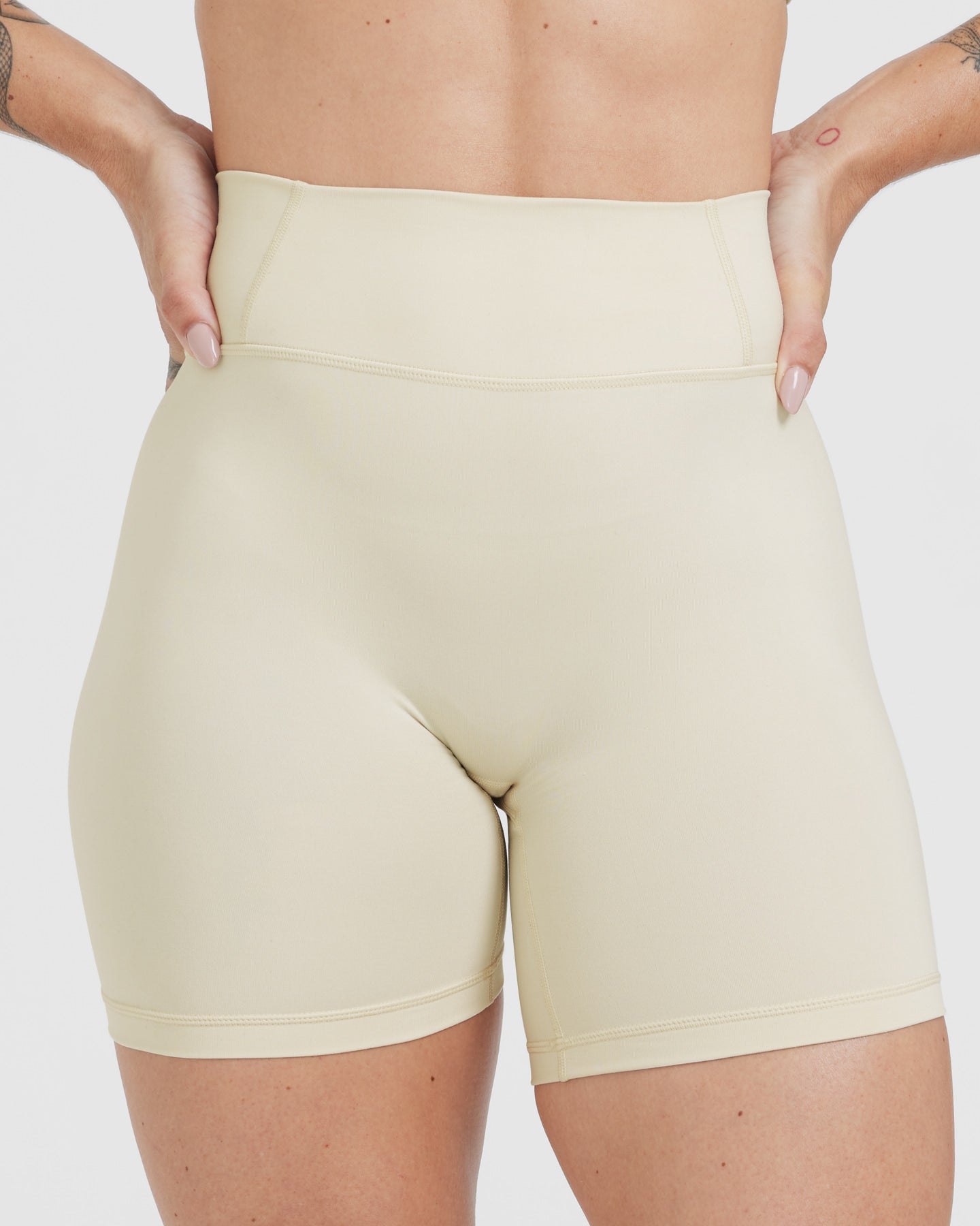 Timeless High Waisted Shorts 6" | Vanilla - Image 4