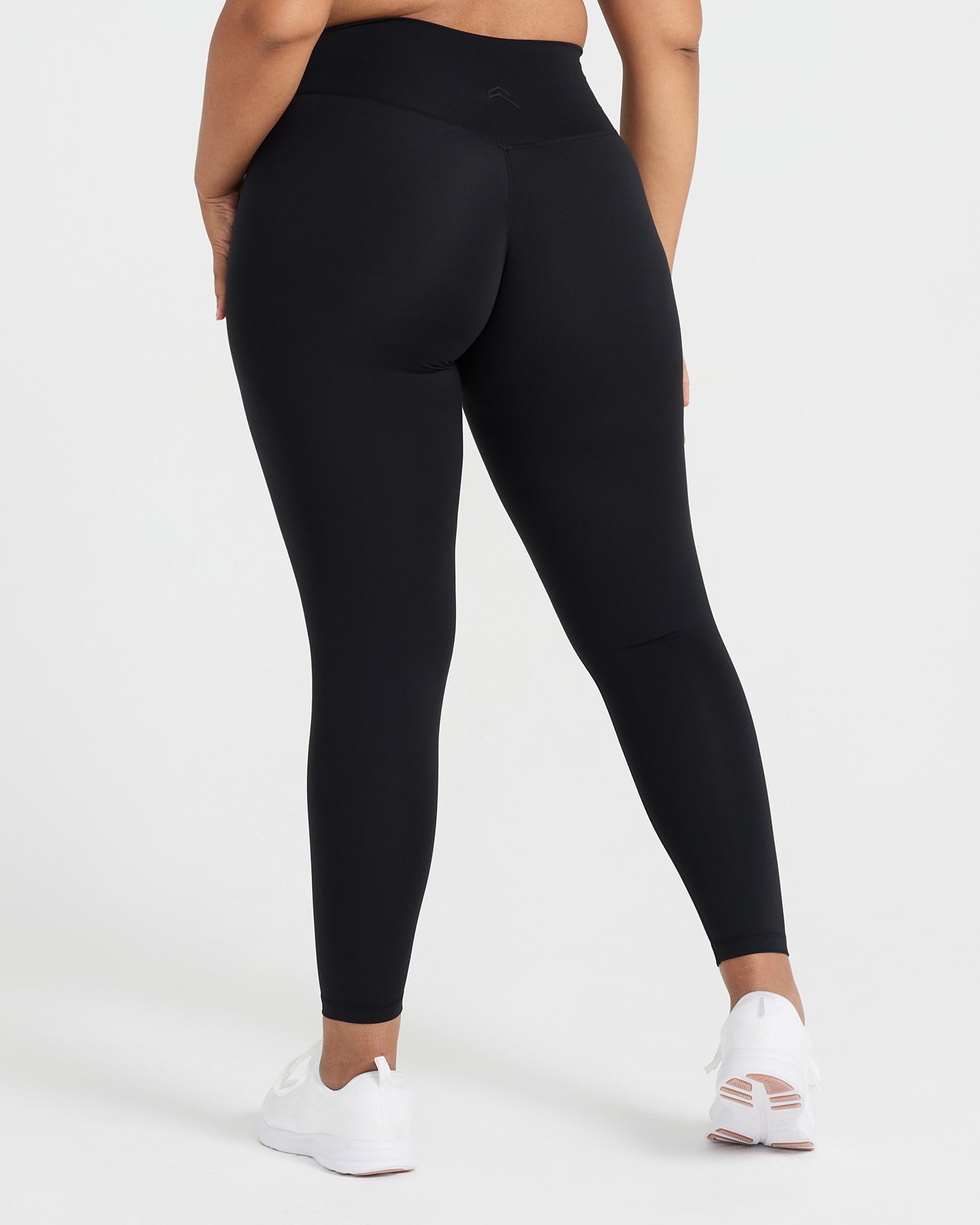 Alternative view of Timeless Leggings | Black