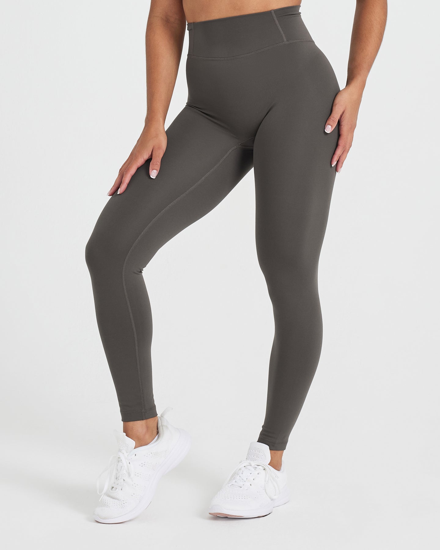 Timeless Leggings | Deep Taupe - Image 3