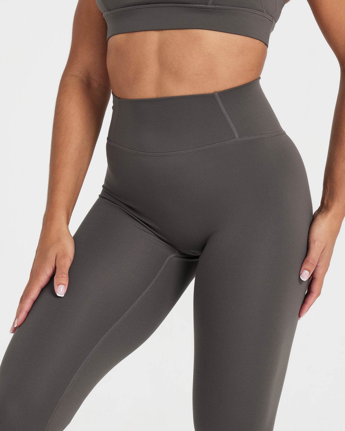 Timeless Leggings | Deep Taupe - Image 4
